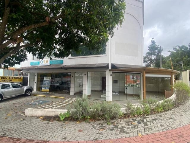 Loja com 100m², para alugar, no bairro Urbanova em São José dos Campos