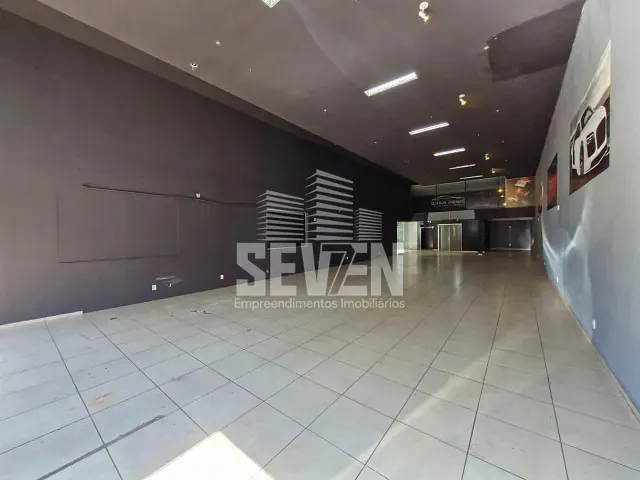Loja com 480m², para alugar, no bairro Vila Aviação em Bauru