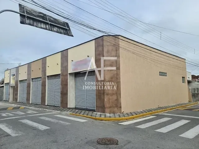 Loja para alugar, no bairro Centro em Tremembé