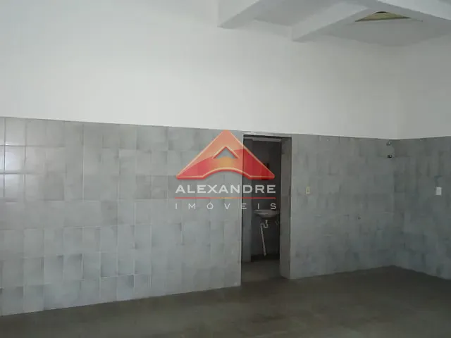 Loja com 61m², para alugar, no bairro Jardim Ismênia em São José dos Campos