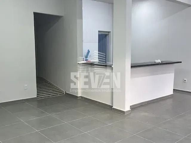 Loja com 100m², para alugar, no bairro Centro em Bauru