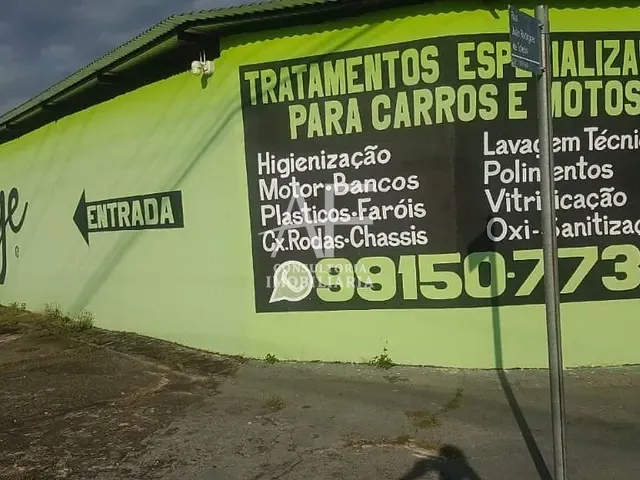 Loja com 310m², para alugar, no bairro Parque Santo Antônio em Taubaté