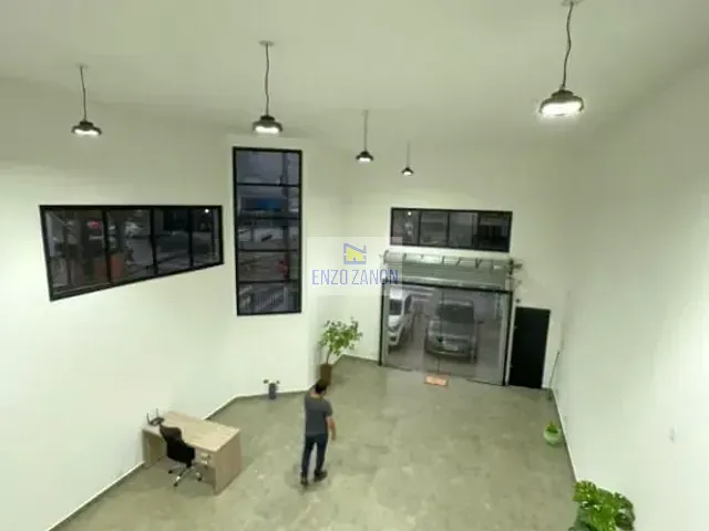 Loja com 216m², à venda ou para alugar, no bairro Nova Petrópolis em São Bernardo do Campo