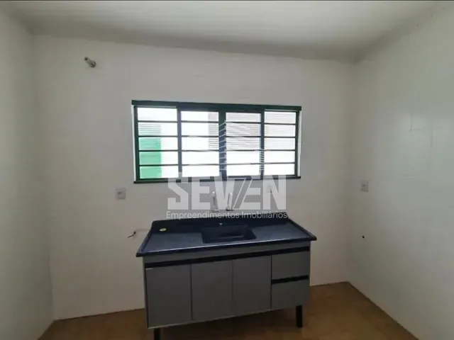 Loja com 300m², para alugar, no bairro Jardim Panorama em Bauru