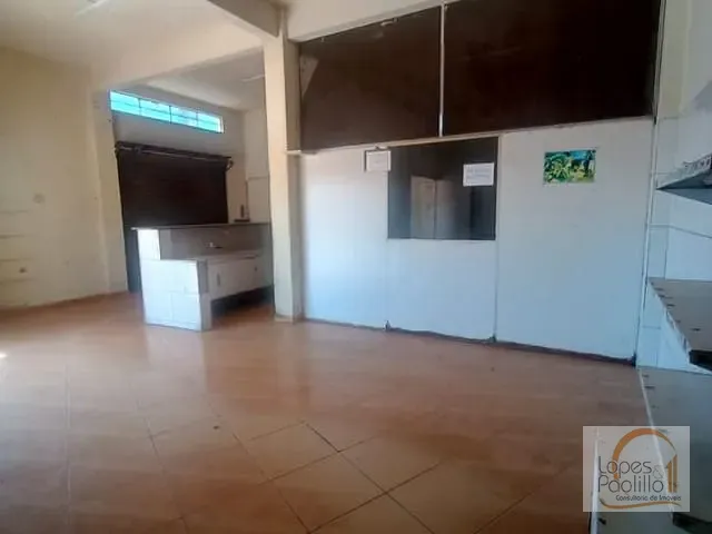 Loja com 80m², para alugar, no bairro Vila Dom Pedro em Atibaia