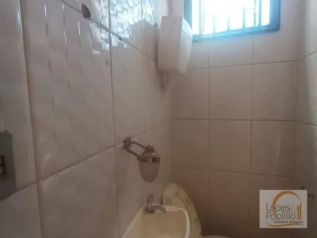 Loja com 80m², para alugar, no bairro Vila Dom Pedro em Atibaia
