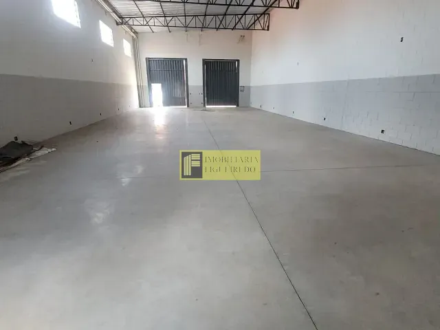 Loja com 230m², para alugar, no bairro Eldorado em São José do Rio Preto