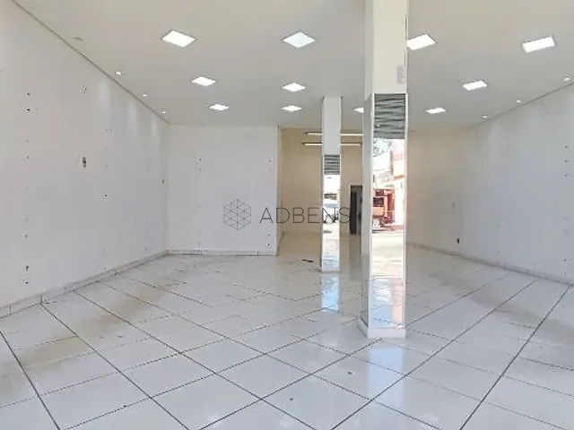 Loja para alugar, no bairro Jardim São Luís em São Paulo