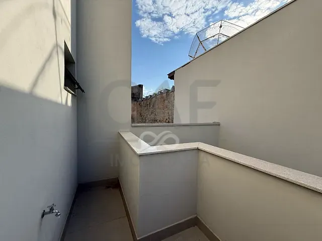 Loja com 220m², para alugar, no bairro Centro em Jaguariúna