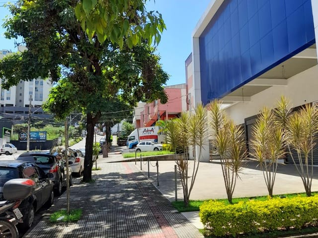 Loja com 254m², à venda, no bairro Ouro Preto em Belo Horizonte