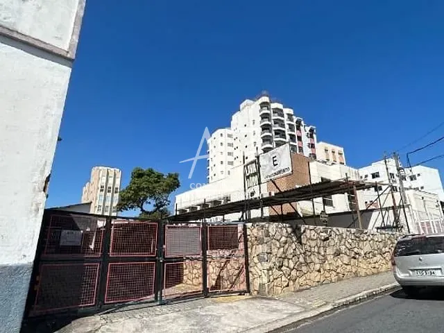 Loja com 480m², à venda, no bairro Centro em Taubaté