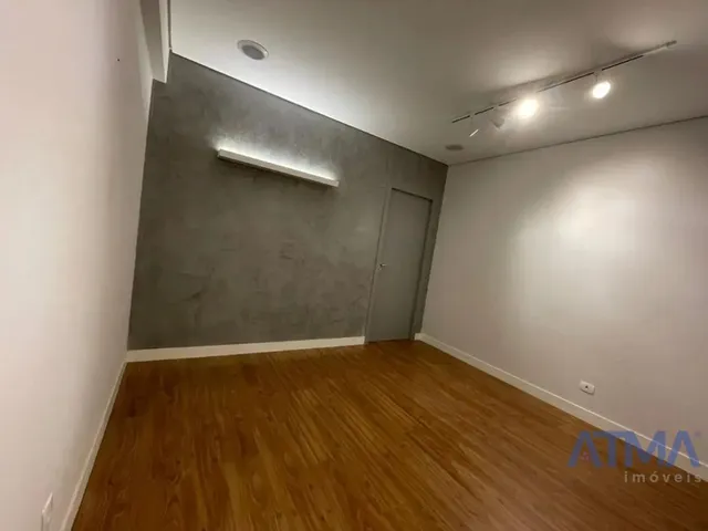 Sala para alugar, no bairro Cabral em Curitiba