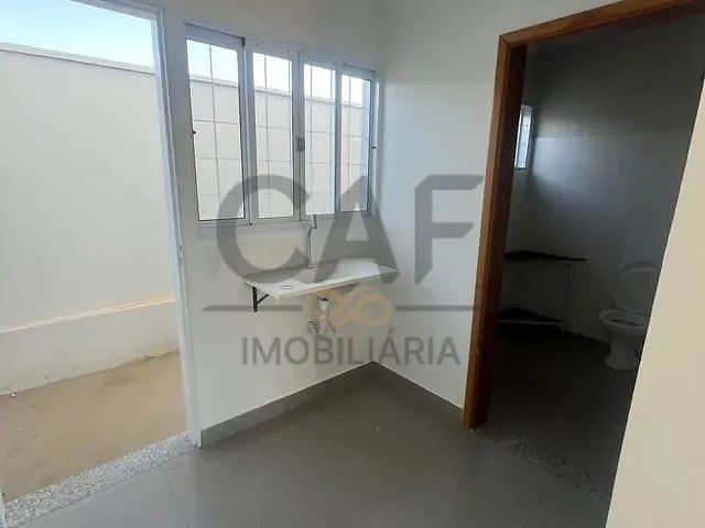 Loja com 40m², para alugar, no bairro Moinho Residencial em Holambra