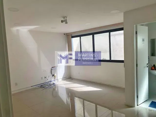 Sala com 26m², à venda, no bairro Recreio dos Bandeirantes em Rio de Janeiro