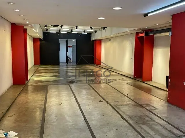 Loja com 240m², para alugar, no bairro Ipiranga em São Paulo