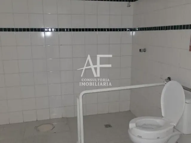 Loja com 150m², para alugar, no bairro Bosque dos Eucaliptos em São José dos Campos