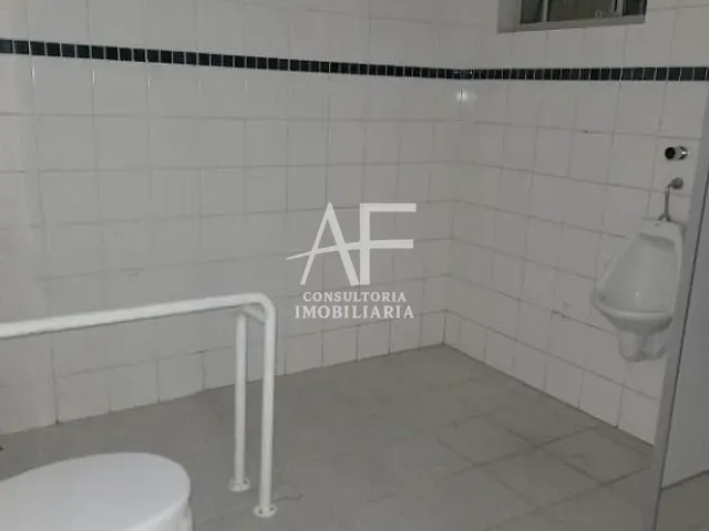 Loja com 150m², para alugar, no bairro Bosque dos Eucaliptos em São José dos Campos