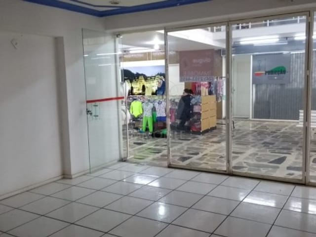 Loja para alugar, no bairro Centro em Petrópolis