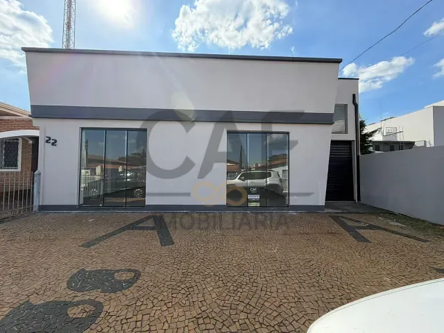 Loja com 108m², para alugar, no bairro Centro em Holambra