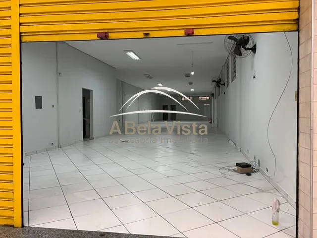 Loja com 270m², para alugar, no bairro km 18 em Osasco