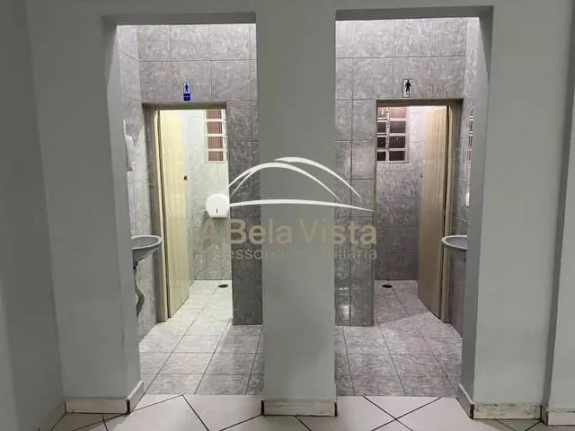 Loja com 270m², para alugar, no bairro km 18 em Osasco