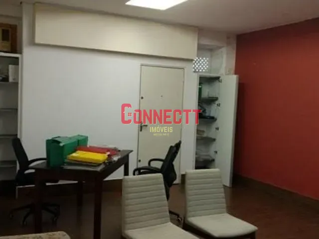 Loja com 57m², à venda ou para alugar, no bairro Vila Seixas em Ribeirão Preto