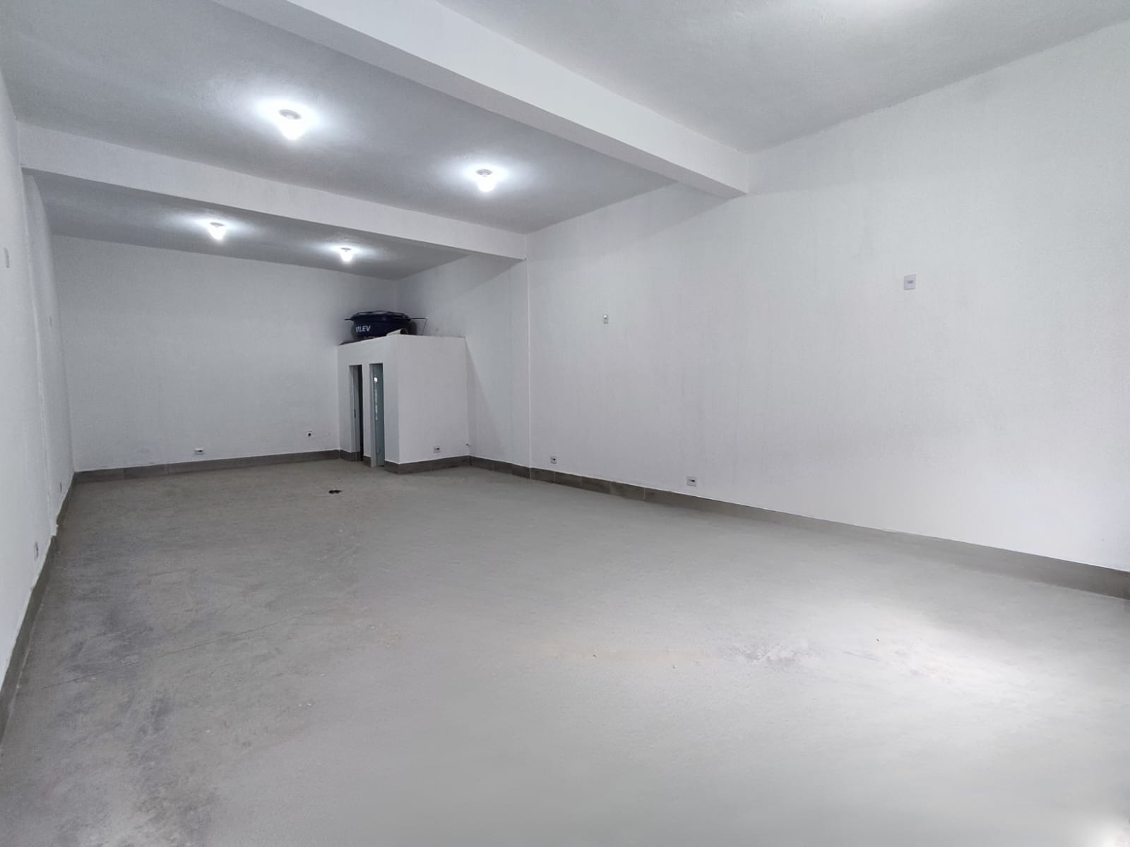 Loja-Salão, 85 m² - Foto 1