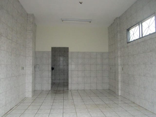 Loja com 50m², para alugar, no bairro Patrimônio Santo Antônio em Birigüi