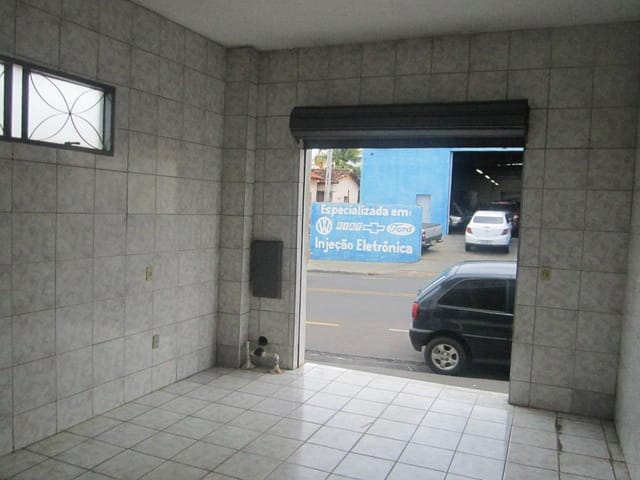 Loja com 50m², para alugar, no bairro Patrimônio Santo Antônio em Birigüi