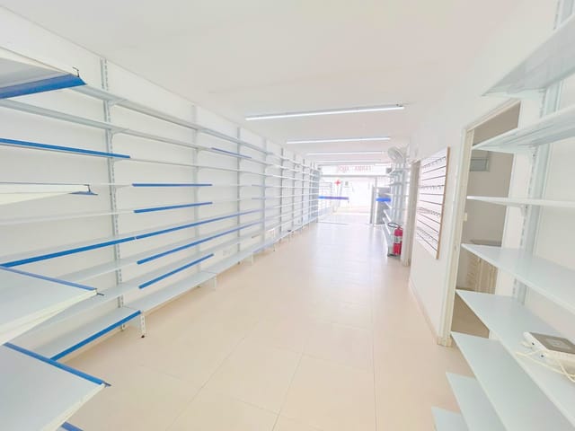 Foto do Loja - Salão comercial para locação, 120 metros na Vila Zelina, região da Vila Prudente | ML PRIME NEGOCIOS IMOBILIARIOS