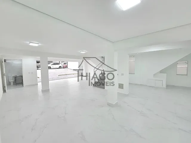 Loja com 715m², para alugar, no bairro Cidade Mãe do Céu em São Paulo
