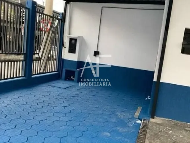 Loja com 388m², à venda, no bairro Centro em Taubaté