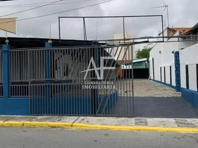 Loja com 388m², à venda, no bairro Centro em Taubaté