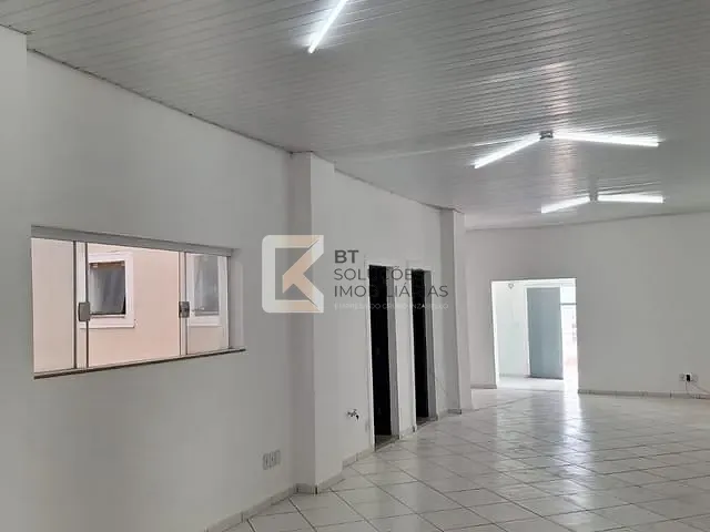 Loja para alugar, no bairro Villaggio Di Itaici em Indaiatuba