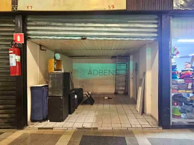 Loja à venda ou para alugar, no bairro Centro em São Paulo