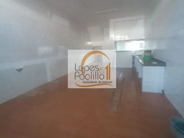 Loja com 250m², para alugar, no bairro Centro em Atibaia