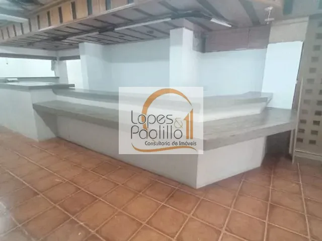 Loja com 250m², para alugar, no bairro Centro em Atibaia