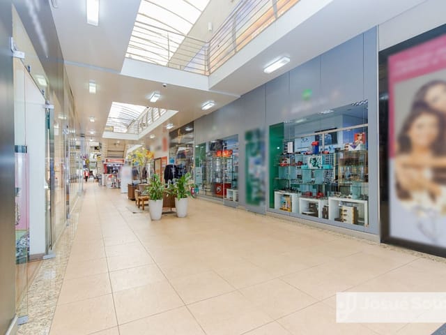 Loja à venda, no bairro Bacacheri em Curitiba