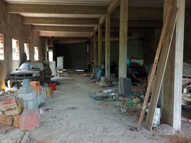 Loja com 800m², para alugar, no bairro Planalto (Caucaia do Alto) em Cotia