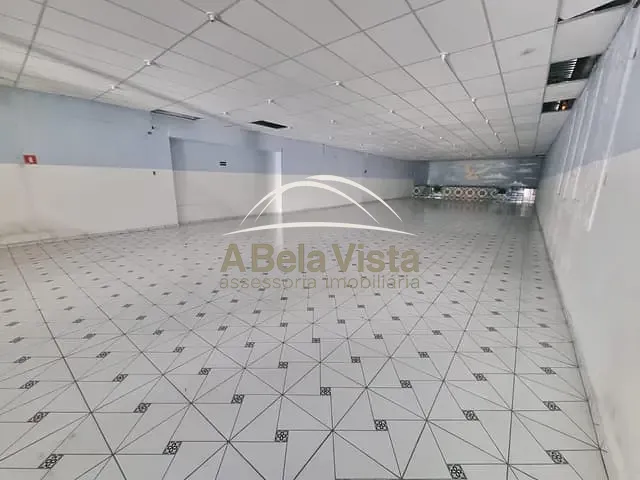 Loja para alugar, no bairro km 18 em Osasco