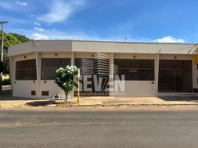 Loja com 100m², para alugar, no bairro Jardim Auri Verde em Bauru