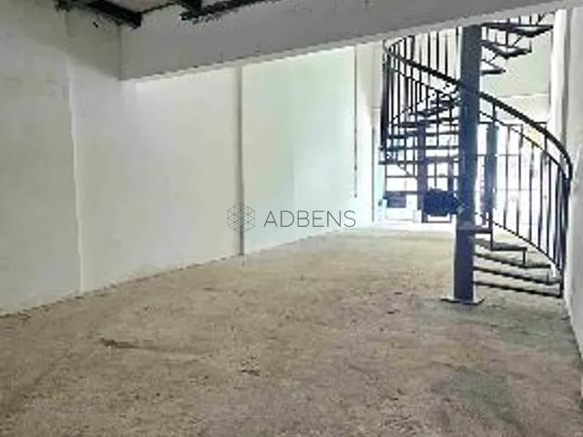 Loja para alugar, no bairro Vila Pompéia em São Paulo