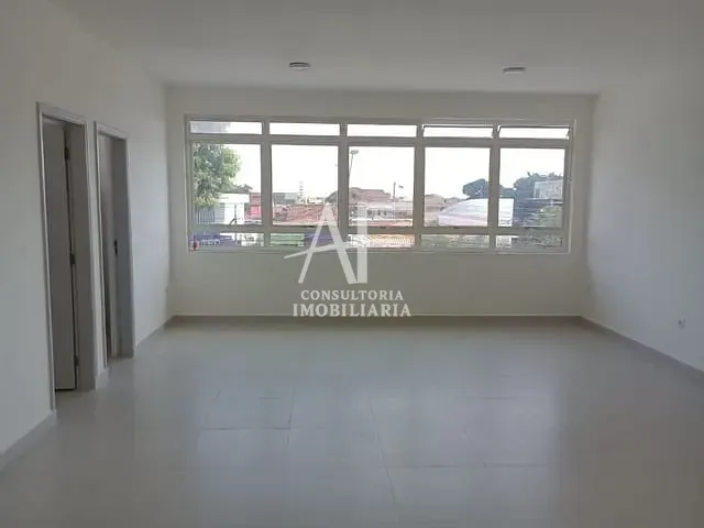 Loja com 250m², para alugar, no bairro Jardim Portugal em São José dos Campos