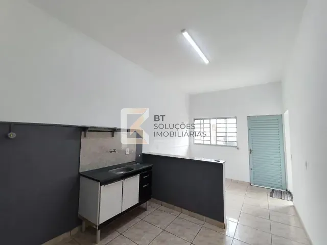 Loja com 300m², para alugar, no bairro Residencial Monte Verde em Indaiatuba