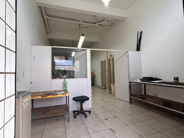 Loja à venda, no bairro Pedra Azul em Contagem