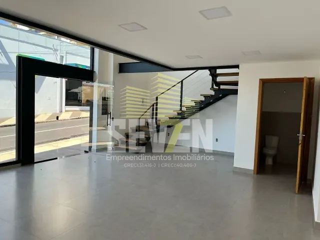 Loja com 35m², para alugar, no bairro Vila Santa Tereza em Bauru