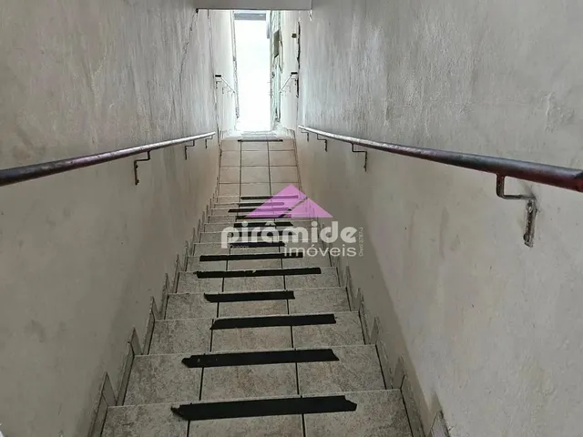 Loja com 110m², para alugar, no bairro Centro em São José Dos Campos
