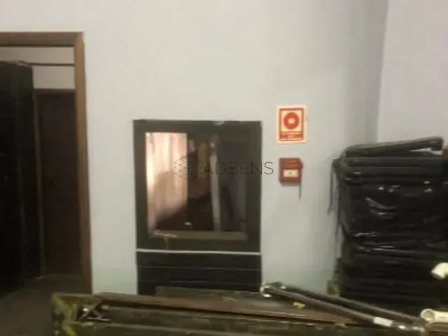 Loja para alugar, no bairro Jardim Paulistano em São Paulo