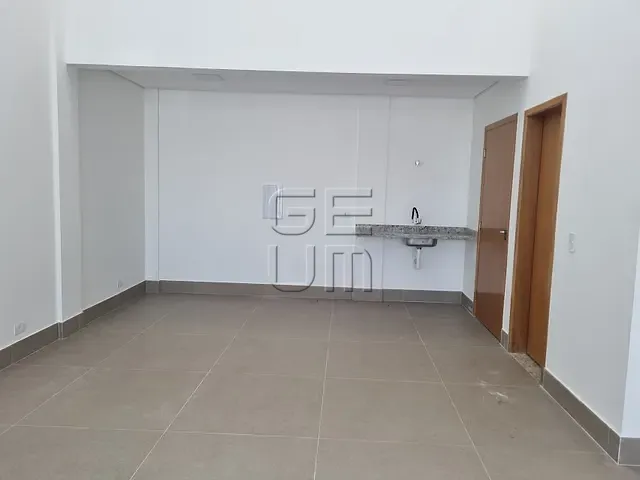 Loja para alugar, no bairro Antares em Londrina