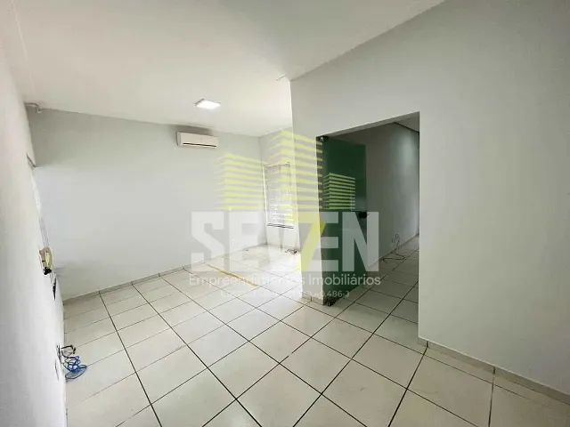 Loja com 330m², à venda, no bairro Vila Mesquita em Bauru